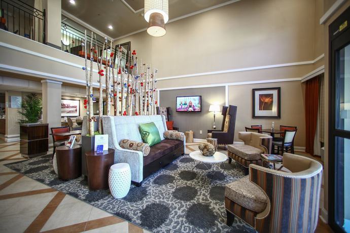 Imagen de los interiores del Hotel Holiday Inn Express & Suites Atlanta-Emory University Area. Foto 20