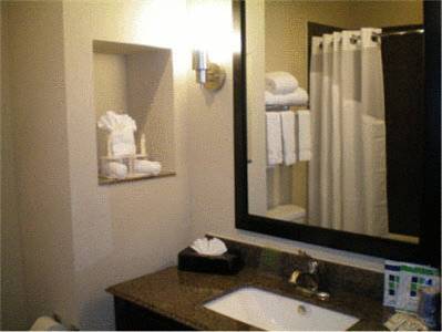 Imagen de la habitación del Hotel Holiday Inn Express & Suites Beaumont Nw Parkdale Mall. Foto 7