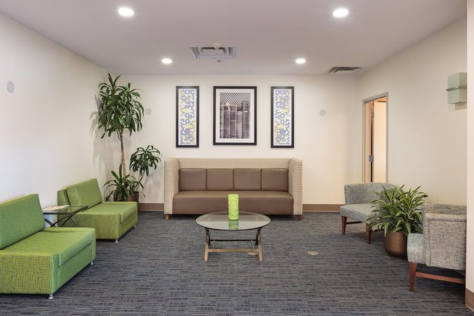 Imagen de los interiores del Hotel Holiday Inn Express & Suites - Belleville. Foto 15
