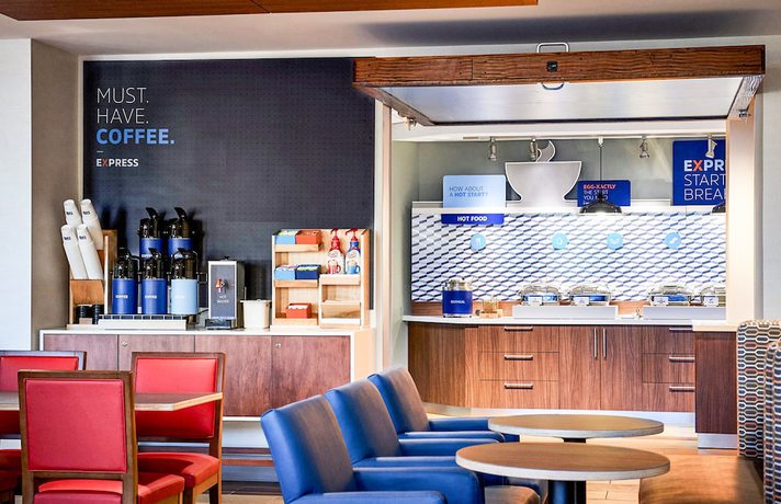 Imagen del bar/restaurante del Hotel Holiday Inn Express & Suites - Blythe, an IHG. Foto 3