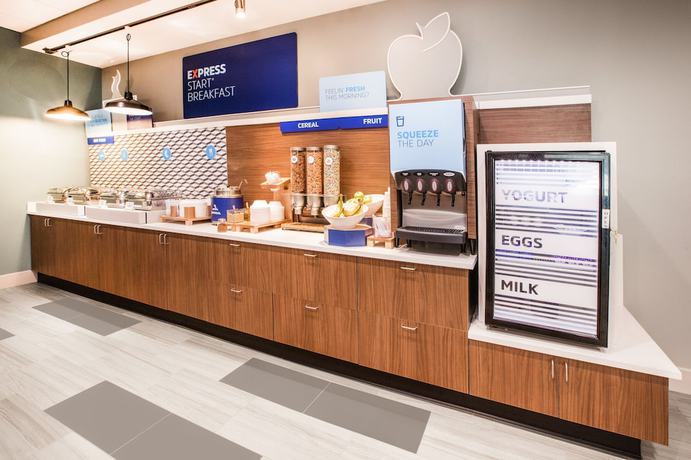 Imagen del bar/restaurante del Hotel Holiday Inn Express & Suites - Blythe, an IHG. Foto 7