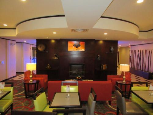 Imagen general del Hotel Holiday Inn Express & Suites Butler, an IHG. Foto 2