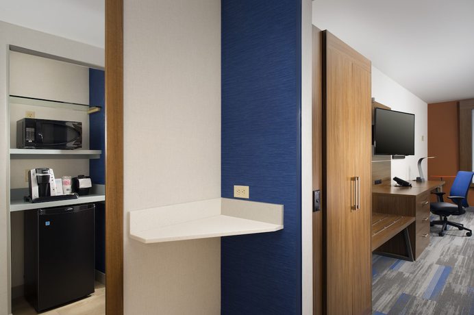 Imagen de la habitación del Hotel Holiday Inn Express & Suites By Ihg Altoona. Foto 6