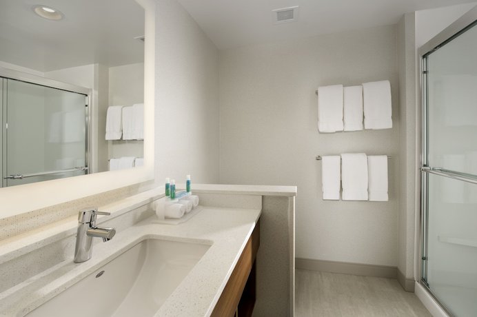 Imagen de la habitación del Hotel Holiday Inn Express & Suites By Ihg Altoona. Foto 11