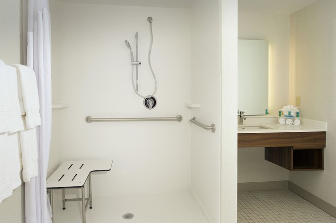 Imagen de la habitación del Hotel Holiday Inn Express & Suites By Ihg Altoona. Foto 15
