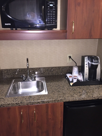 Imagen de la habitación del Hotel Holiday Inn Express & Suites Cedar Rapids-I-380 @ 33rd Ave. Foto 6