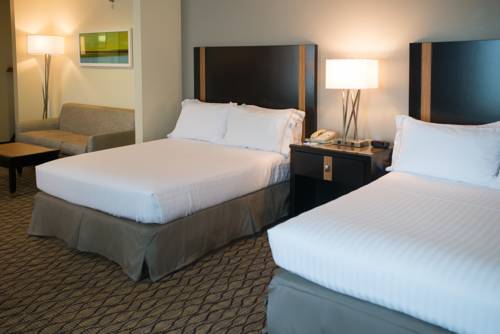 Imagen de la habitación del Hotel Holiday Inn Express & Suites Chanhassen. Foto 15