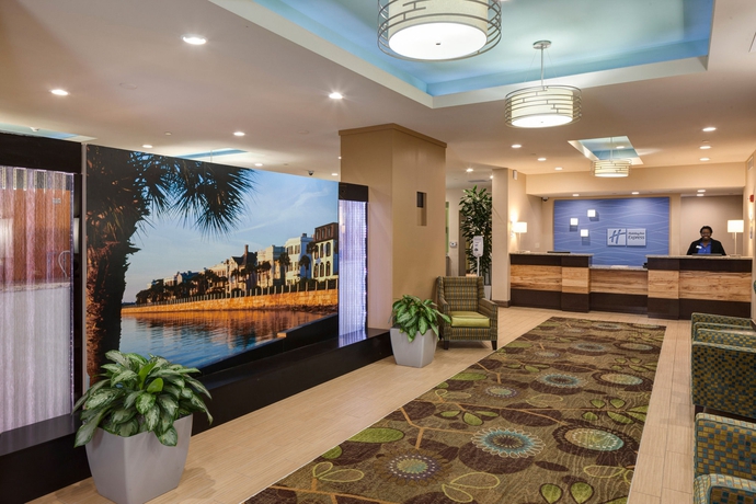 Imagen de los interiores del Hotel Holiday Inn Express & Suites Charleston Dwtn - WestEdge. Foto 10