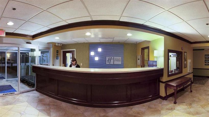 Imagen de la habitación del Hotel Holiday Inn Express & Suites Charleston-Ashley Phosphate. Foto 5