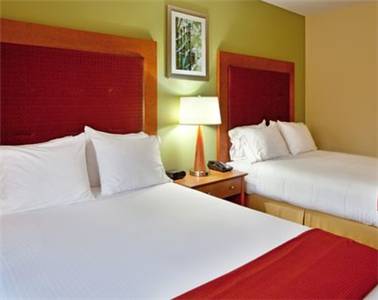 Imagen de la habitación del Hotel Holiday Inn Express & Suites Charleston-North. Foto 4