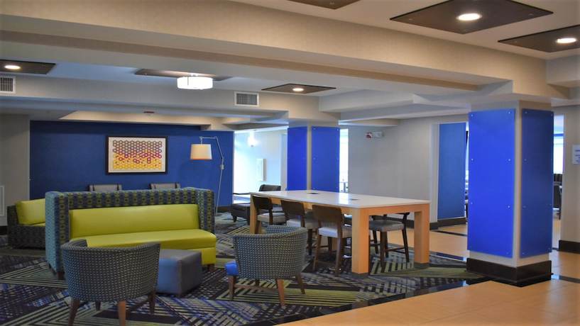 Imagen de los interiores del Hotel Holiday Inn Express & Suites Charlotte-Concord-I-85. Foto 16