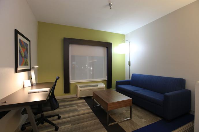 Imagen de la habitación del Hotel Holiday Inn Express & Suites Chattanooga Hixon. Foto 16