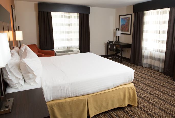 Imagen de la habitación del Hotel Holiday Inn Express & Suites Cherokee-casino. Foto 7