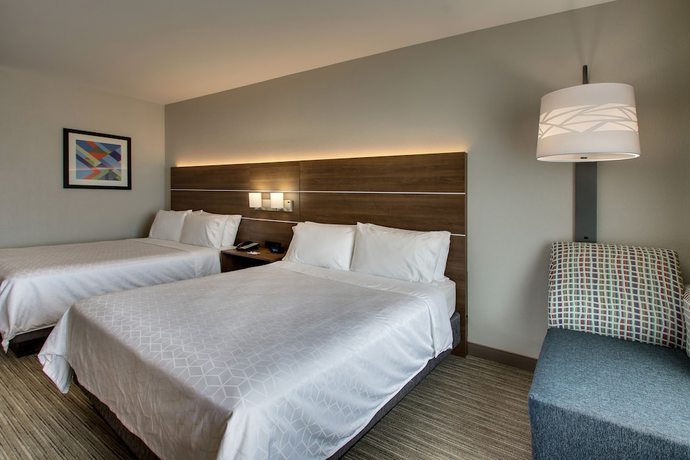 Imagen de la habitación del Hotel Holiday Inn Express & Suites Chicago North-Waukegan-Gurnee. Foto 7