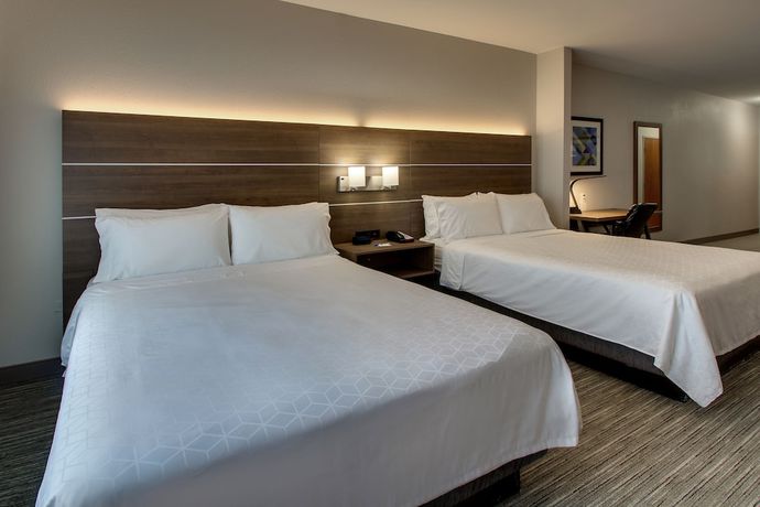 Imagen de la habitación del Hotel Holiday Inn Express & Suites Chicago North-Waukegan-Gurnee. Foto 13
