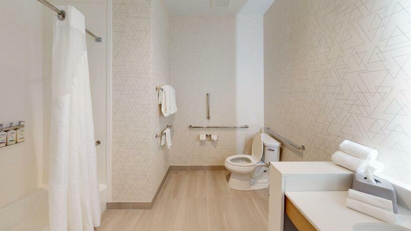 Imagen general del Hotel Holiday Inn Express & Suites Chicago Schaumburg, an IHG. Foto 19