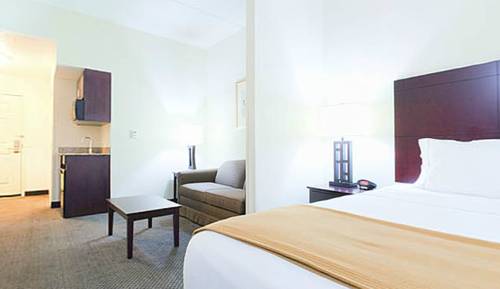 Imagen de la habitación del Hotel Holiday Inn Express & Suites Chicago West-O'Hare Arpt Area. Foto 4