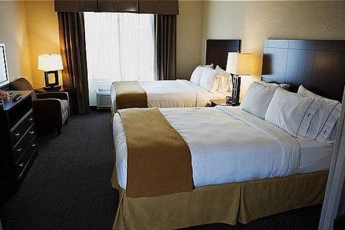 Imagen de la habitación del Hotel Holiday Inn Express & Suites Chicago West-O'Hare Arpt Area. Foto 12