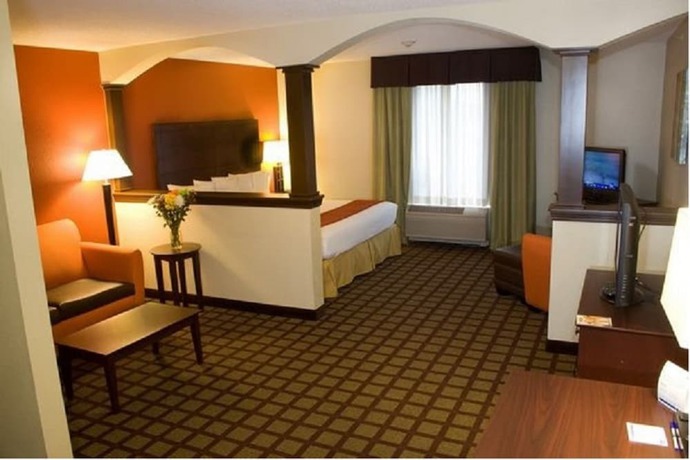 Imagen de la habitación del Hotel Holiday Inn Express & Suites Chicago-algonqu. Foto 8
