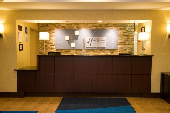 Imagen de los interiores del Hotel Holiday Inn Express & Suites Chicago-algonqu. Foto 20