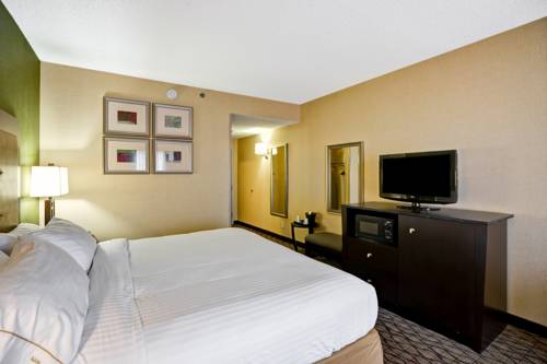 Imagen de la habitación del Hotel Holiday Inn Express & Suites Christiansburg. Foto 9