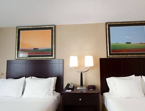 Imagen de la habitación del Hotel Holiday Inn Express & Suites Cincinnati SE Newport. Foto 10