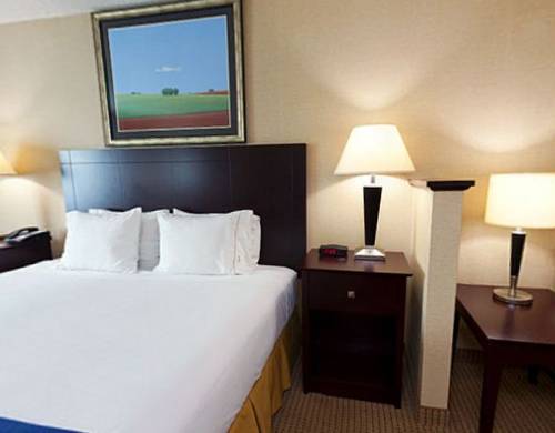 Imagen de la habitación del Hotel Holiday Inn Express & Suites Cincinnati SE Newport. Foto 11