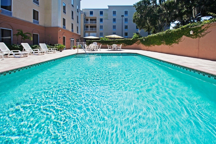 Imagen de la piscina del Hotel Holiday Inn Express & Suites Clearwater/Us 19 N. Foto 16