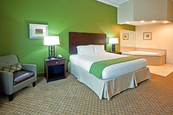 Imagen de los interiores del Hotel Holiday Inn Express & Suites Columbus-Fort Benning. Foto 11