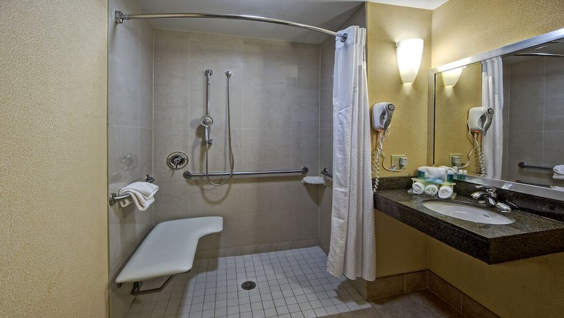 Imagen de la habitación del Hotel Holiday Inn Express & Suites Cookeville. Foto 6