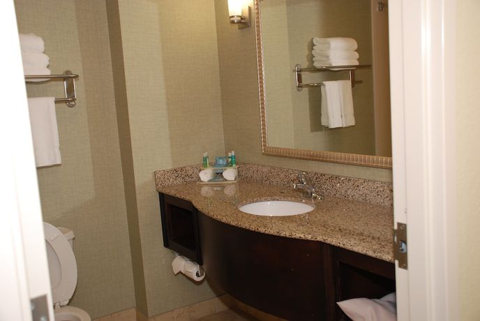 Imagen de la habitación del Hotel Holiday Inn Express & Suites Covington. Foto 9