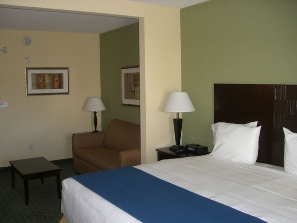 Imagen de la habitación del Hotel Holiday Inn Express & Suites Covington. Foto 17