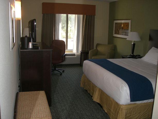 Imagen de la habitación del Hotel Holiday Inn Express & Suites Covington. Foto 19