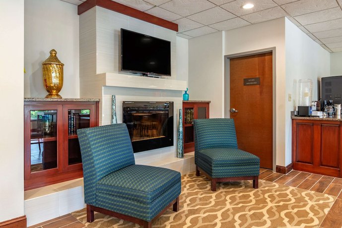 Imagen de los interiores del Hotel Holiday Inn Express & Suites Dahlonega - University Area. Foto 20
