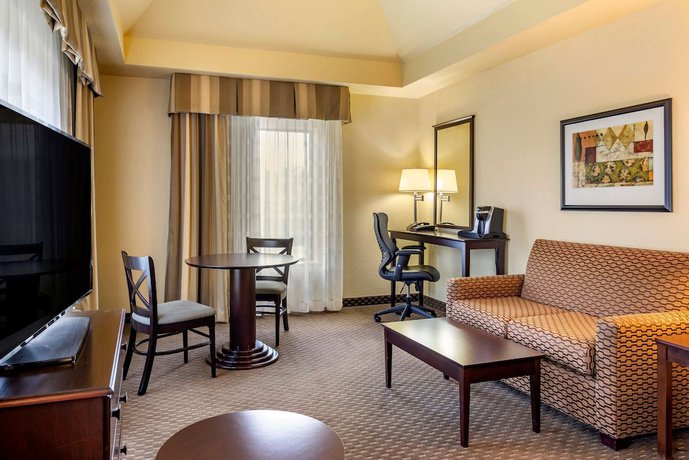 Imagen de la habitación del Hotel Holiday Inn Express & Suites Dahlonega - University Area. Foto 17