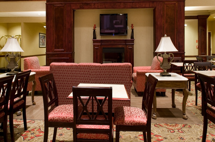 Imagen del bar/restaurante del Hotel Holiday Inn Express & Suites Dallas Ft. Worth Airport South. Foto 2