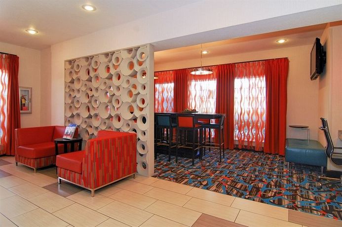 Imagen de la habitación del Hotel Holiday Inn Express & Suites Destin E - Commons Mall Area. Foto 9