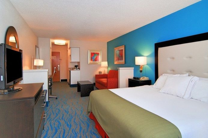 Imagen de la habitación del Hotel Holiday Inn Express & Suites Destin E - Commons Mall Area. Foto 10