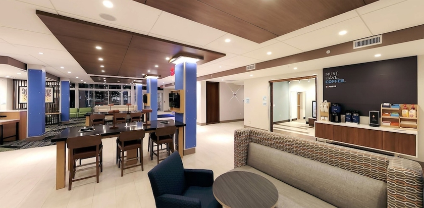 Imagen del bar/restaurante del Hotel Holiday Inn Express & Suites Detroit Northwest - Livonia. Foto 6