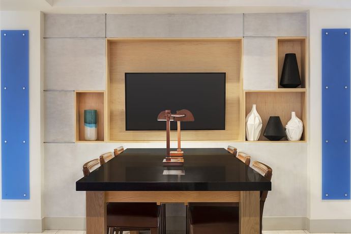 Imagen de los interiores del Hotel Holiday Inn Express & Suites Durant. Foto 16