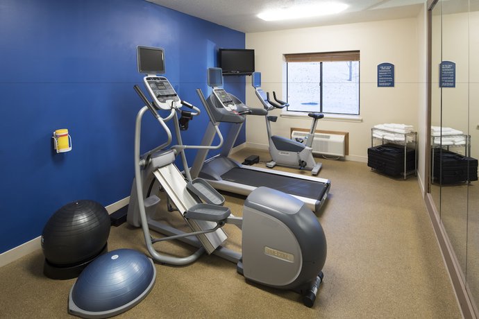 Imagen de los interiores del Hotel Holiday Inn Express & Suites East Greenbush (Albany Skyline). Foto 19