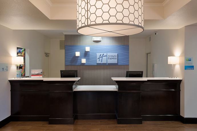 Imagen de los interiores del Hotel Holiday Inn Express & Suites East Wichita I-35 And. Foto 19