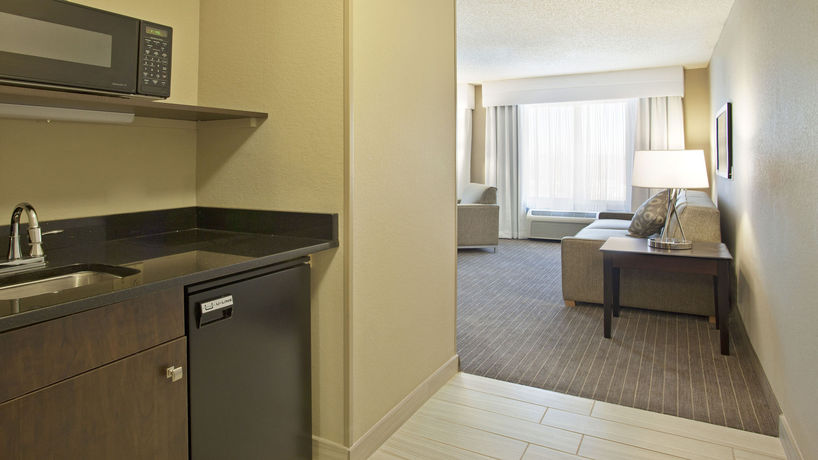 Imagen de los interiores del Hotel Holiday Inn Express & Suites Eden Prairie - Minnetonka. Foto 11