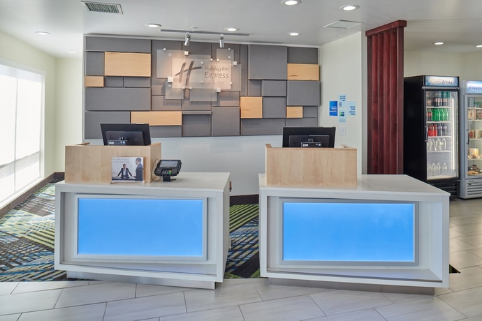 Imagen de los interiores del Hotel Holiday Inn Express & Suites El Paso East-Loop 375. Foto 17