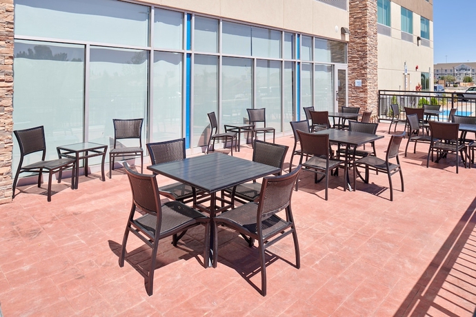Imagen de la habitación del Hotel Holiday Inn Express & Suites El Paso East-Loop 375. Foto 14