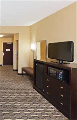 Imagen de la habitación del Hotel Holiday Inn Express & Suites El Paso West. Foto 12