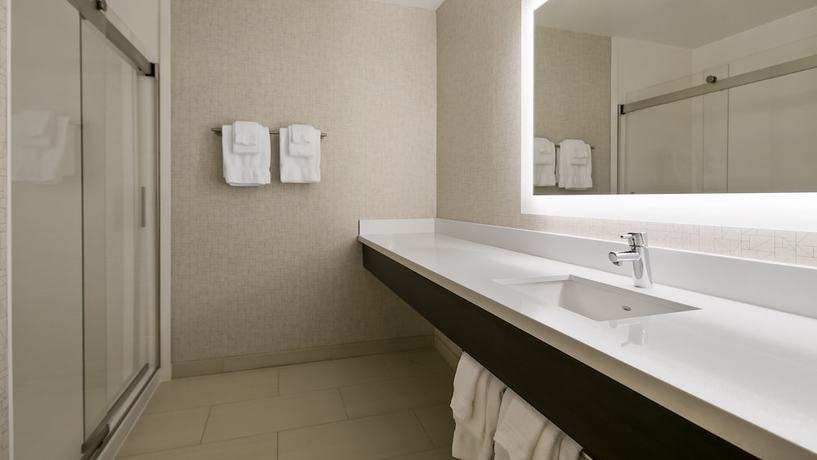 Imagen de la habitación del Hotel Holiday Inn Express & Suites Everett. Foto 9
