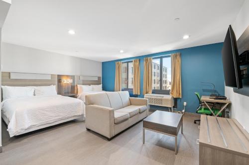 Imagen de la habitación del Hotel Holiday Inn Express & Suites. Foto 15
