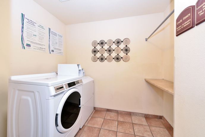 Imagen de la habitación del Hotel Holiday Inn Express & Suites Farmington (Bloomfield). Foto 7