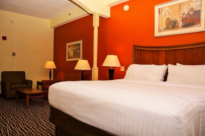 Imagen de la habitación del Hotel Holiday Inn Express & Suites Fayetteville-Ft. Bragg. Foto 7